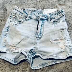 American Eagle Outfitters Light Wash Distressed Jean Shorts